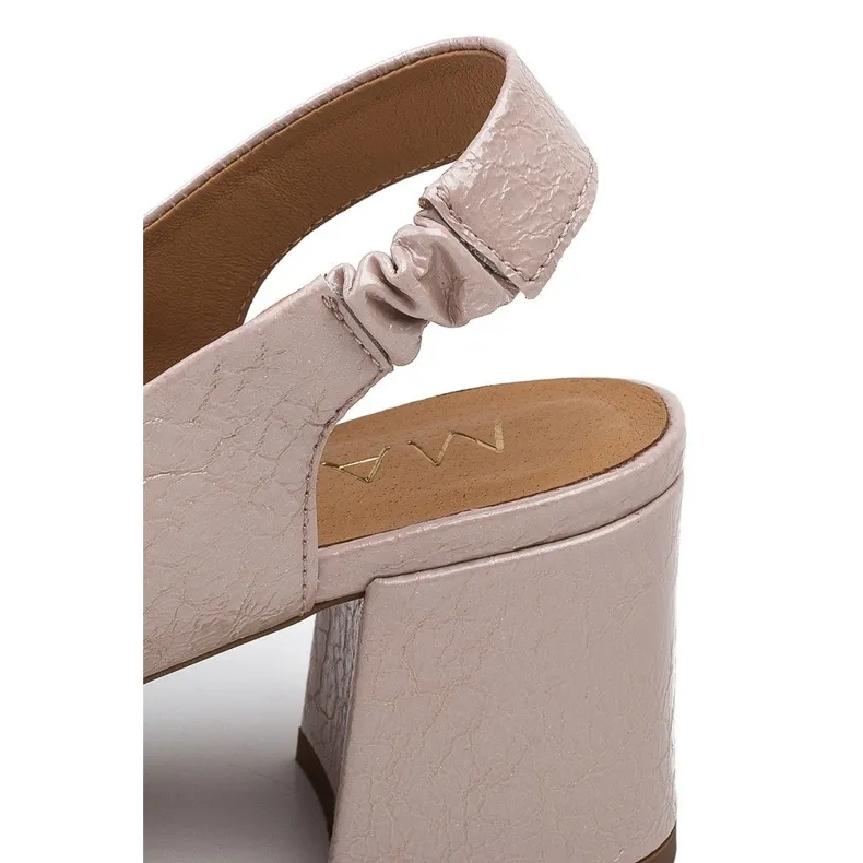 Marco Shoes Beige sandalen 1501P met riempje en rubber